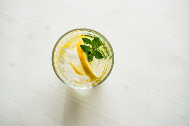 Hydration Hacks: So bleibt dein Körper mit Wasser gesund und munter