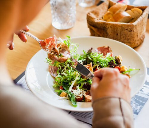 Diabetes und Mindful Eating: Wie du Frieden mit dem Essen schließt und deinen Blutzucker stabilisierst