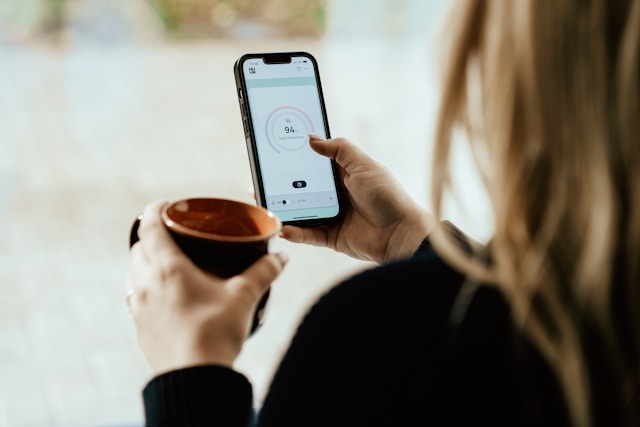 Digital Helpers: Die 5 besten Apps für dein tägliches Symptom-Tagebuch